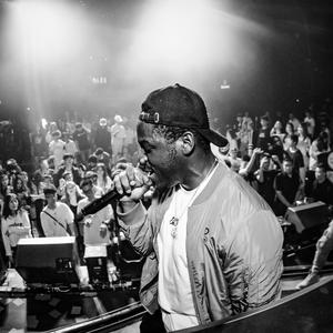 亚洲视频在线一区二区
